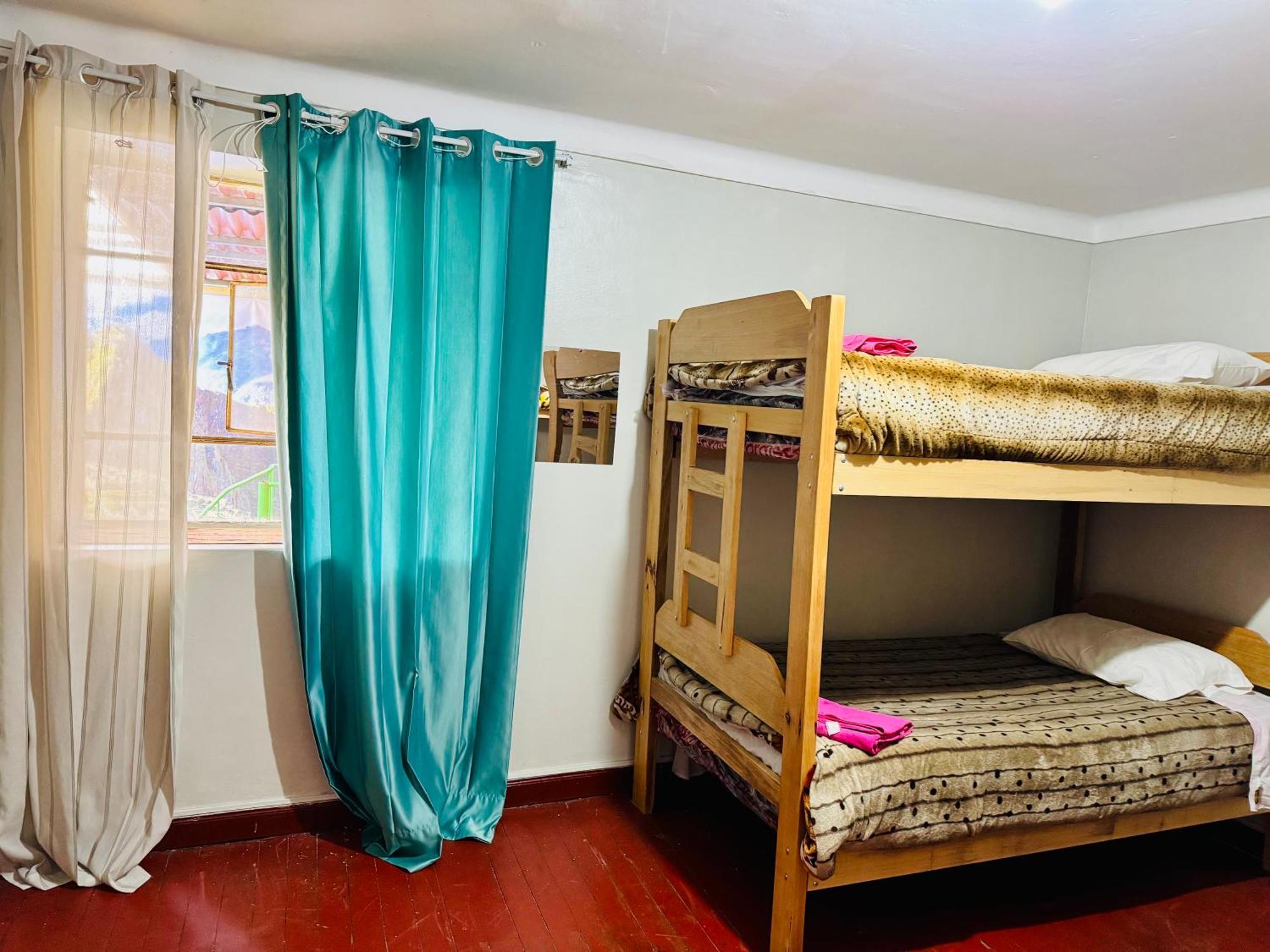Ukumari Hostel Cuzco Esterno foto