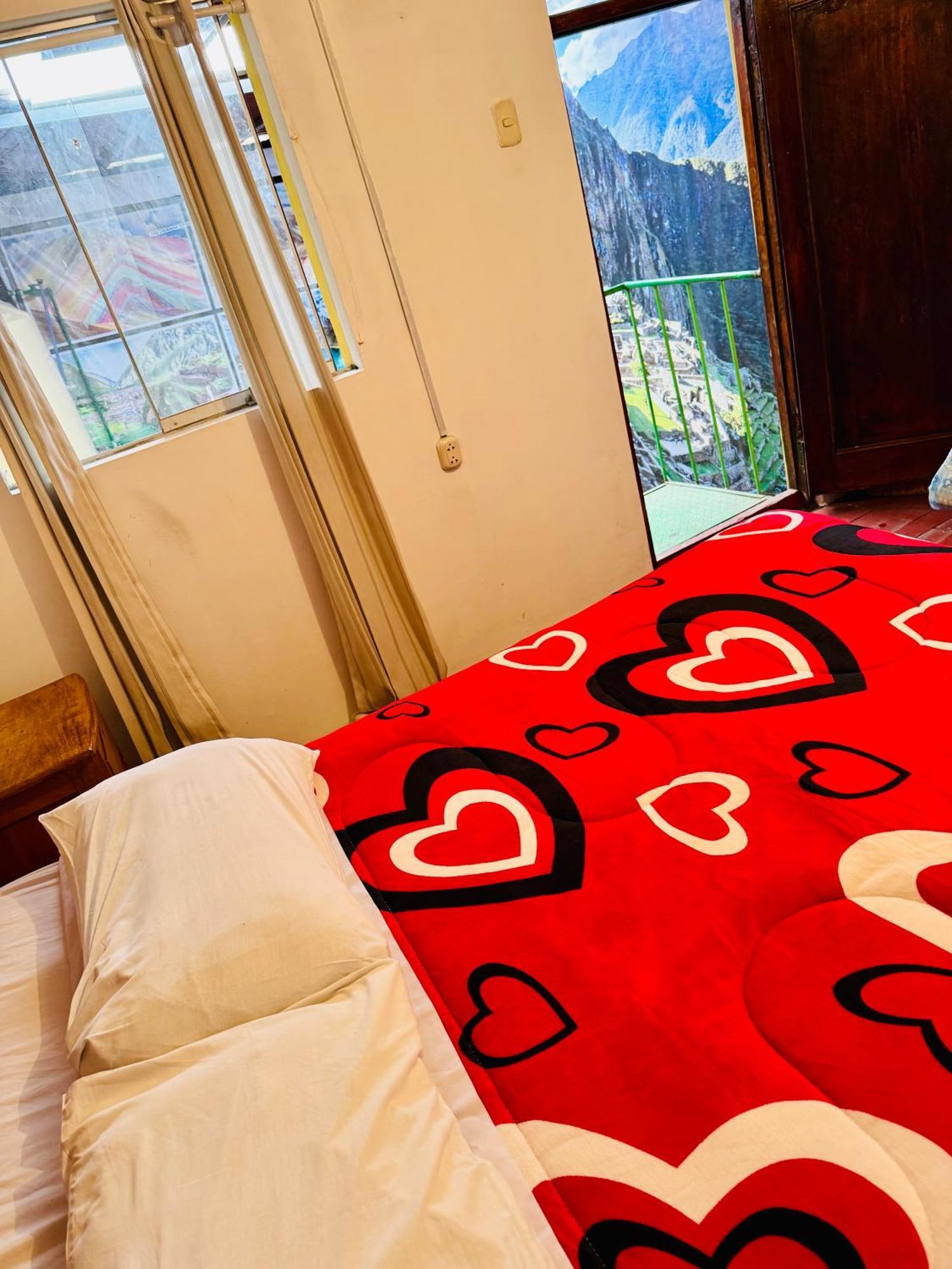 Ukumari Hostel Cuzco Esterno foto